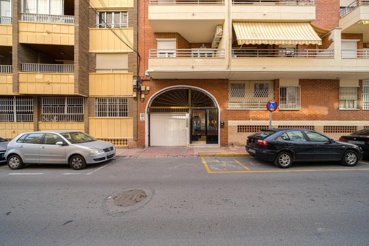 Casa Terra: Apartment 50 Meters From The Beach Torrevieja Dış mekan fotoğraf